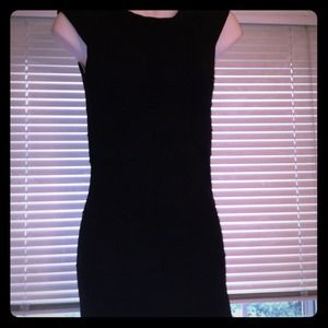 Black bodycon dress