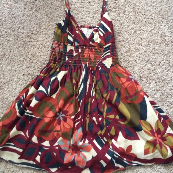 🚫SOLD🚫Xhilaration summer patterned dress