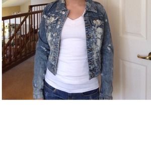 Splatter bleached jean jacket