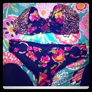 Vs bathing suit