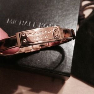 Authentic Michael Kors Tortoise/Gold-Tone Bangle