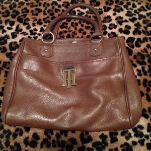 Tommy Hilfiger bag