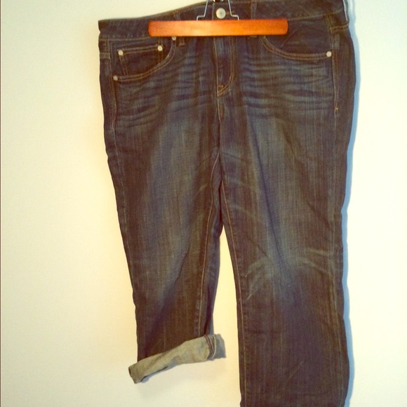 American Eagle Jeans! Boy-fit crops! Size 16!