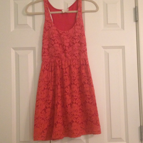 Urban Outfitters lace dress - Picture 2 of 3