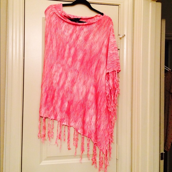 Pink Guess off the shoulder poncho