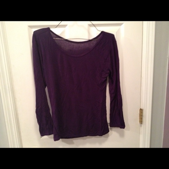 purple long sleeves tee