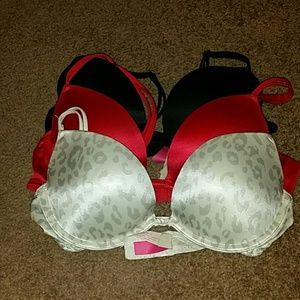 *SOLD* VS "heartbreaker plunge push-up"