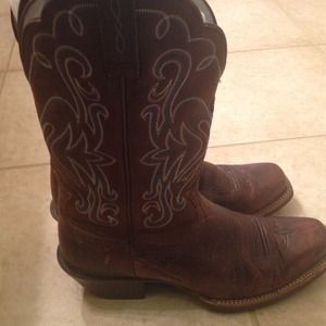 **ON HOLD**Ariat Boots