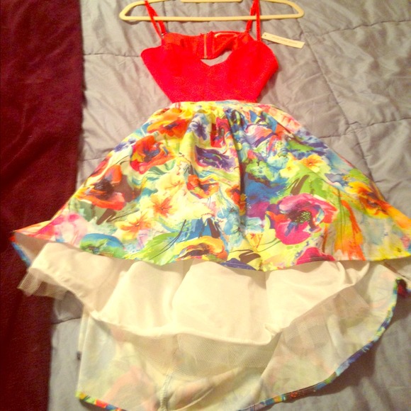 NWT super cute summer dresses