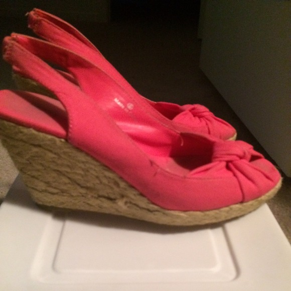 Ny and Co pink wedges.
