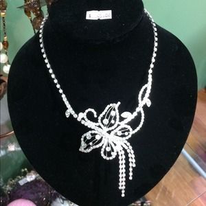 Hand made Korea stunning crystal evening necklace