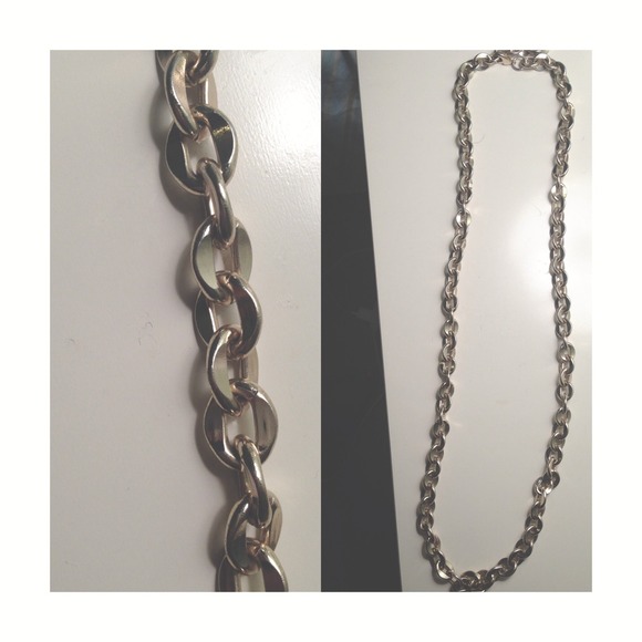 ❌Traded❌ Gold chain necklace