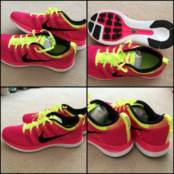 *REDUCED* New Nike FLYKNIT ONE+ 8.5