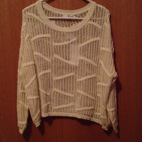 Oversized lightweight sweater