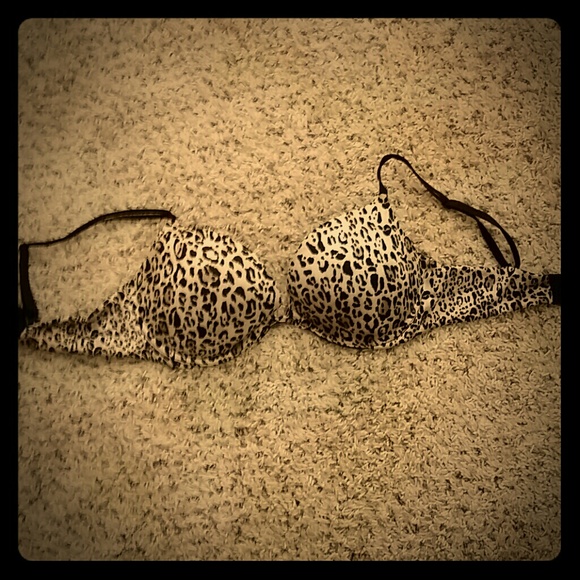 Victoria secret bra. Brand new 36 D