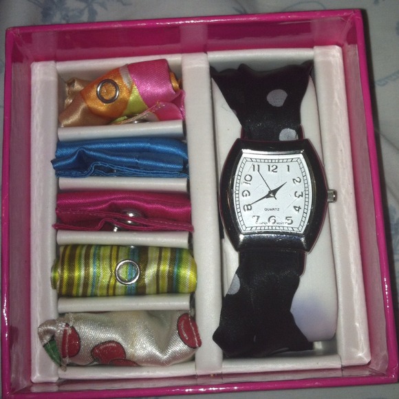 Super Cute Watch😍