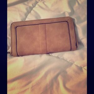 Light tan wallet- new!