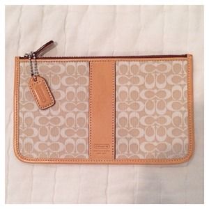 Coach Pouch