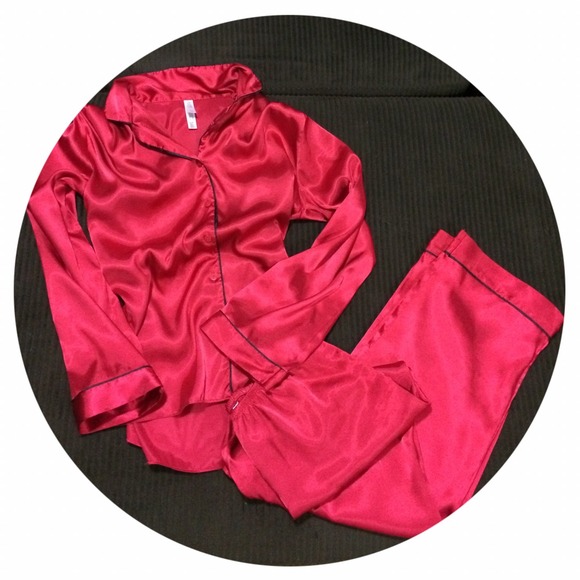 Red silky satin like Gilligan & O'malley pajamas
