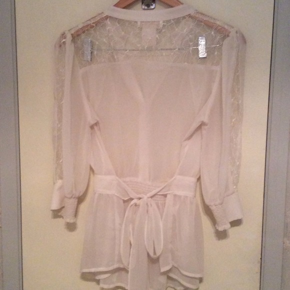 Miss Me lace boho ivory sheer blouse - Picture 2 of 4