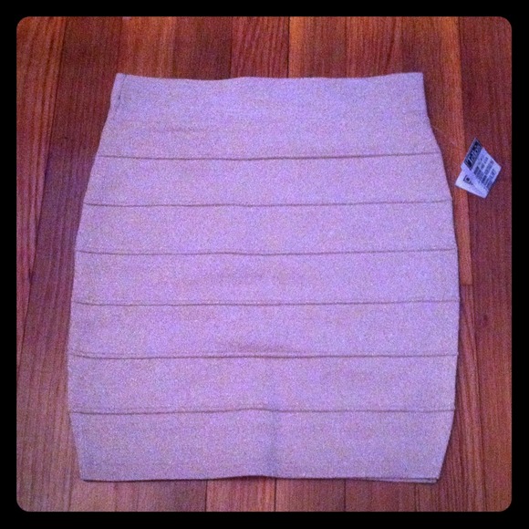 Brand new skirt