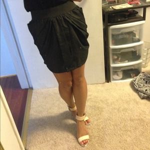 Black bubble skirt