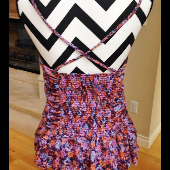 πHOST PICK x 3! Free People floral tank βοΈSALE!βοΈ - Picture 3 of 4