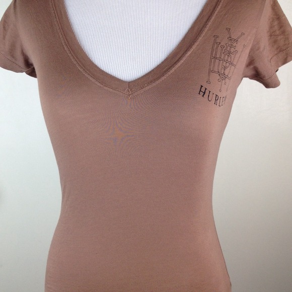 HURLEY top v neck SMALL