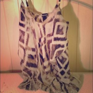 Tribal Exotic Print Ruffle Top ☀️