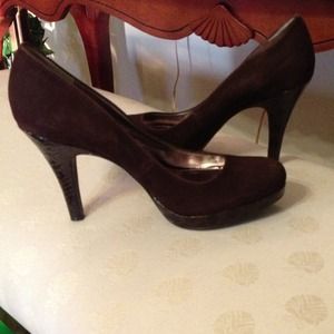 Alfani- Brown Suede Heels