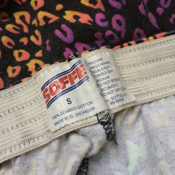 Cheetah print Soffee shorts!! - Picture 2 of 2