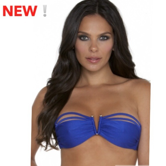 NEW LISTING‼️ Luli Fama Electic Blue Bikini Top