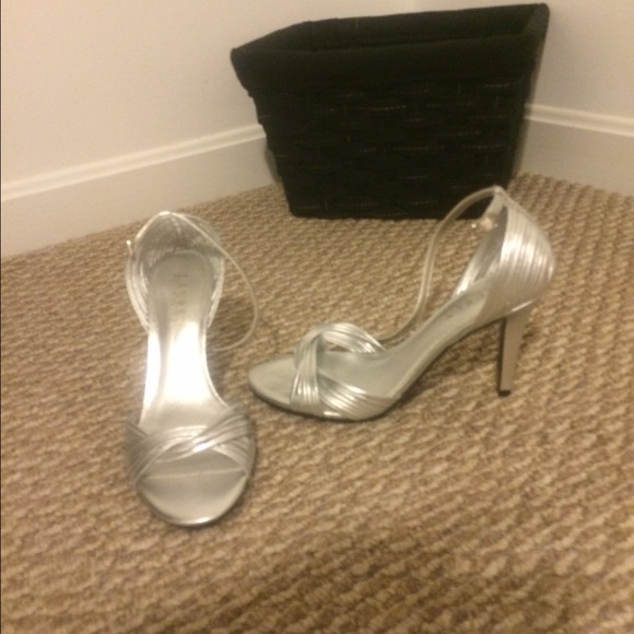 Ralph Lauren Shoes - Ralph Lauren Silver dress shoes!
