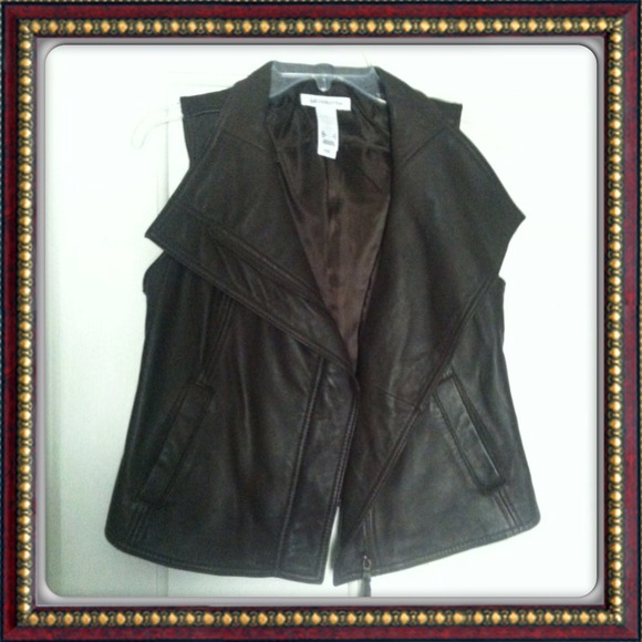 Leather Vest - Picture 1 of 3