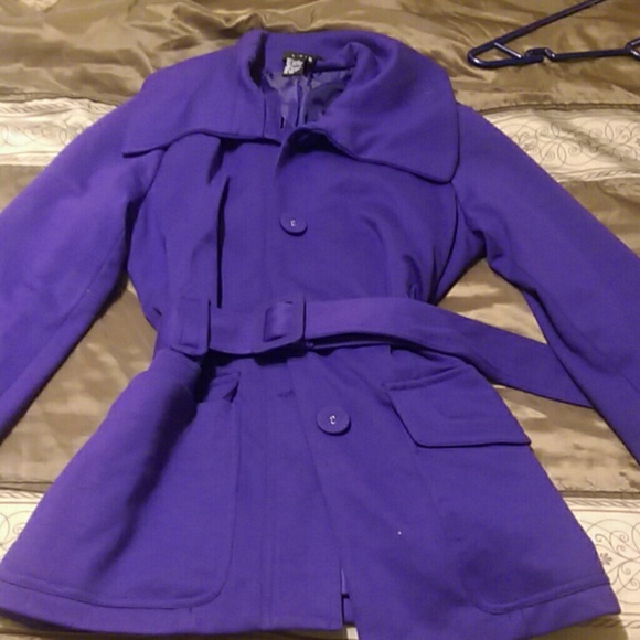 Jacket - Picture 2 of 2