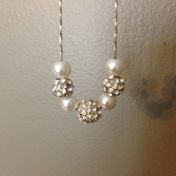 Rhinestone & Pearl Necklace