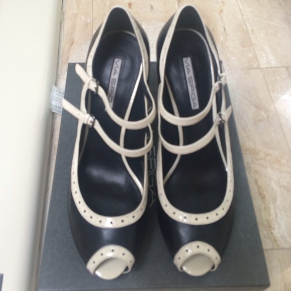 Via Spiga Daria Spectator pumps - Picture 1 of 2
