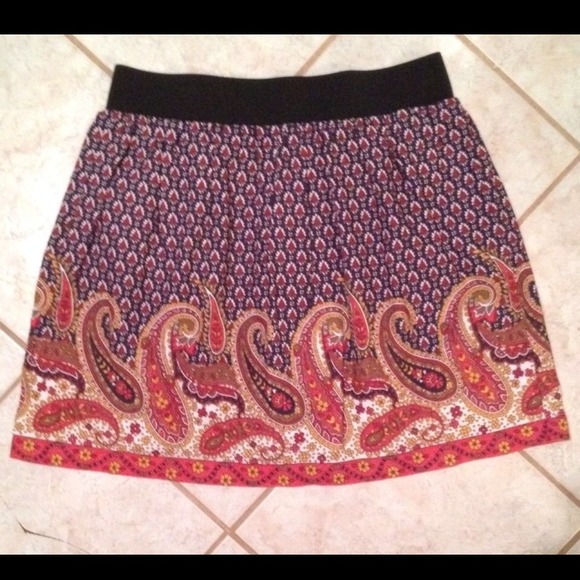 Nine West VAC Skirt Paisley Floral Mini Medium