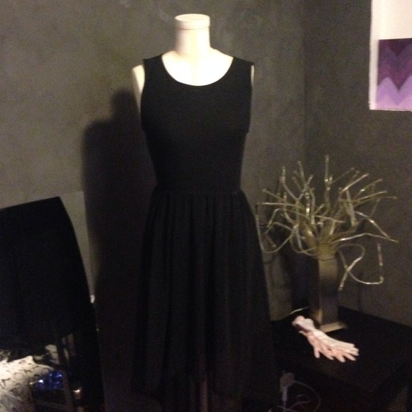 Bundled!🎉HP🎉H&M Black overlay hi-lo dress - Picture 4 of 4