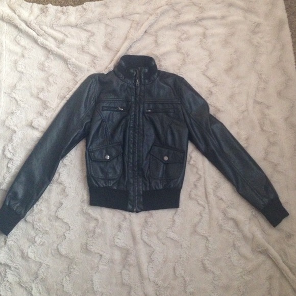 Black fake leather jacket