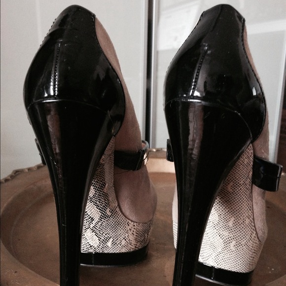 JESSICA SIMPSON 'Cheetah' Heels snake skin 7.5M - Picture 2 of 4