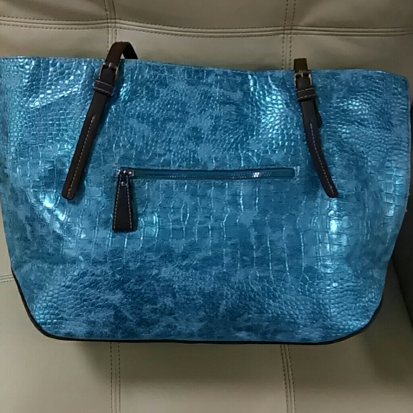 ***Sold*** Handbag - Picture 3 of 3