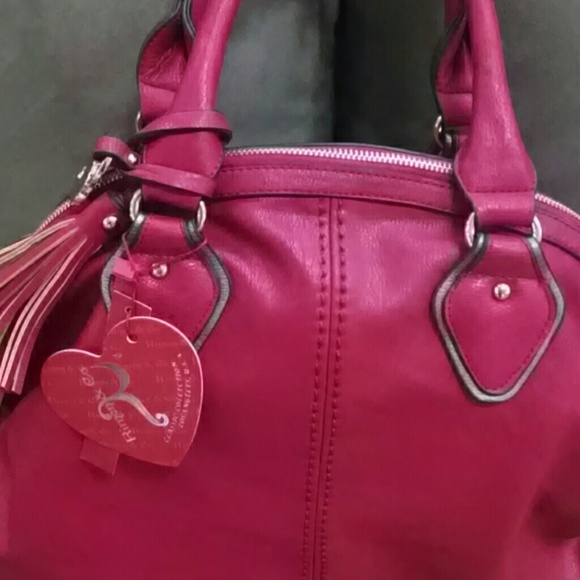 ***Sold*** Handbag - Picture 2 of 3