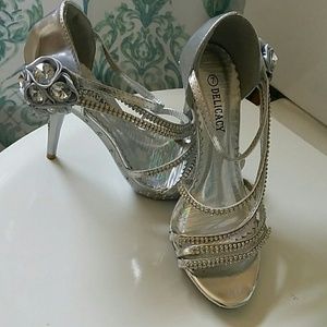 Silver gorgeous high heels