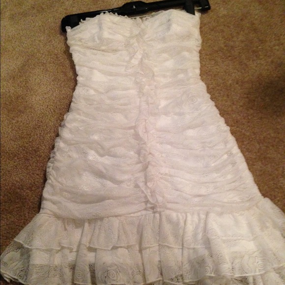 Bebe white lace dress xs