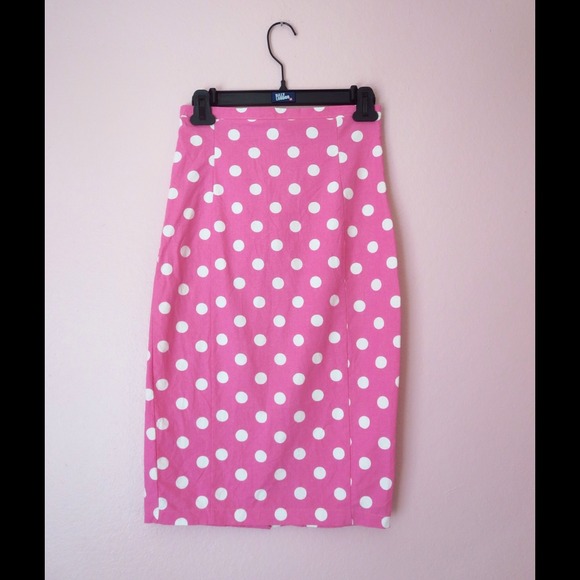 Pencil skirt