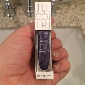 Julep nail polish in Colette-Bombshell