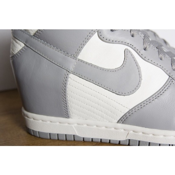 SOLD❌‼️ Nike Sky Hi Dunks - Picture 3 of 4