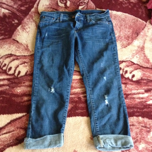 Levi's Boyfriend Capris