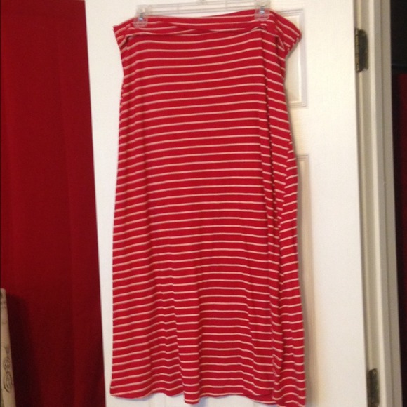 Red & white striped maxi skirt